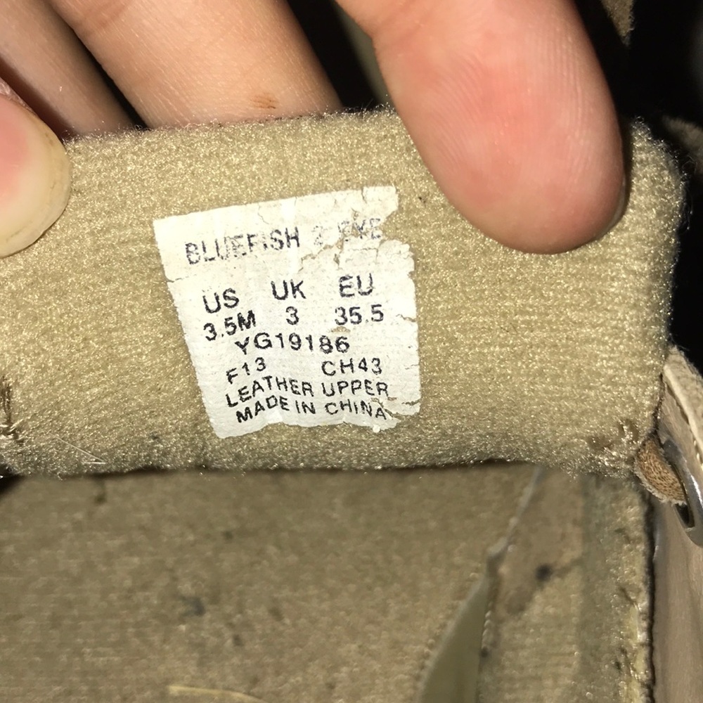 Sperry's - Picture 2 of 4